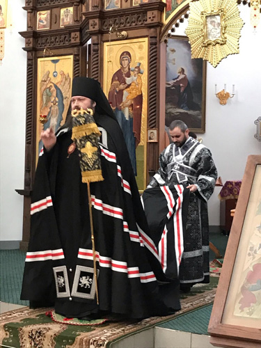 Епископ Светлогорский Амвросий совершил Великое повечерие
