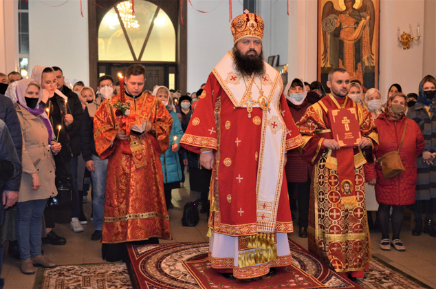 Пасхальное Богослужение епископа Светлогорского Амвросия, викария Гомельской епархии