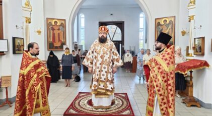 Память святого великомученика и целителя Пантелеимона